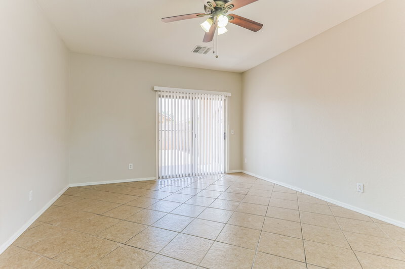 2,160/Mo, 2903 East Pinto Valley Road San Tan Valley, AZ 85143 Living Room View 3