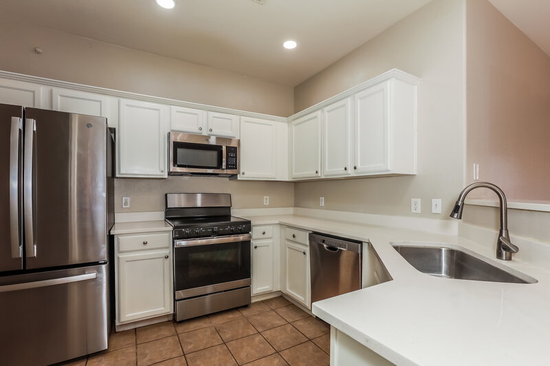 1,855/Mo, 2903 East Pinto Valley Road San Tan Valley, AZ 85143 Kitchen View