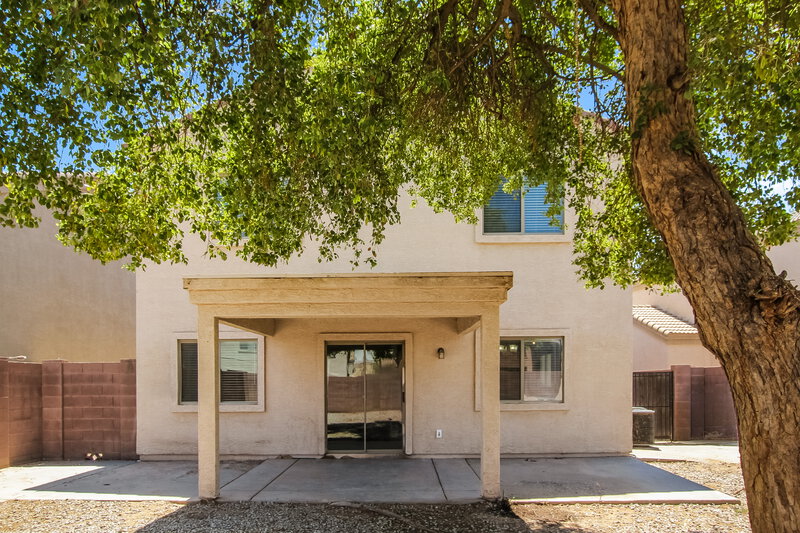 2,525/Mo, 8616 W Superior Ave Tolleson, AZ 85353 Rear View 2