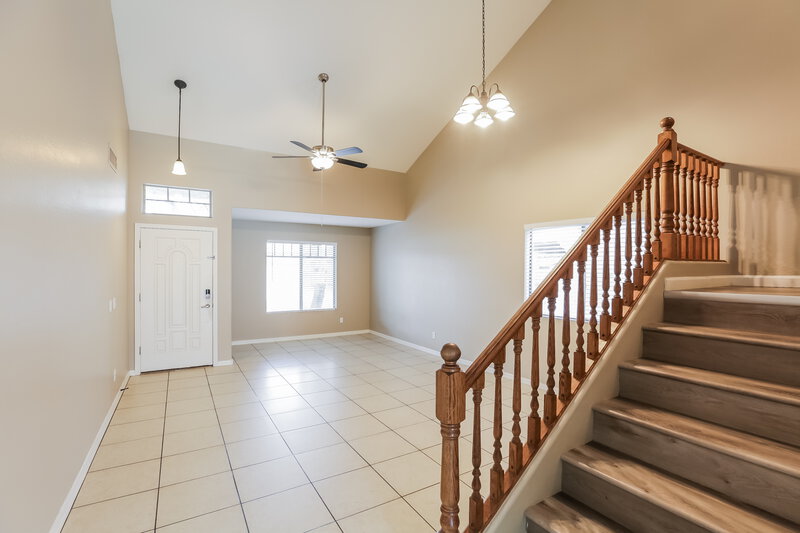 2,155/Mo, 10925 W Taft St Phoenix, AZ 85037 Dining Room View