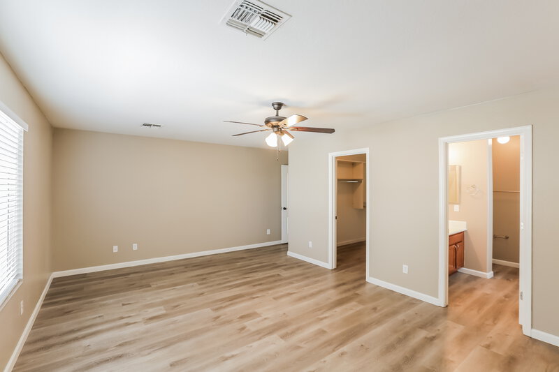 2,155/Mo, 10925 W Taft St Phoenix, AZ 85037 Main Bedroom View 2