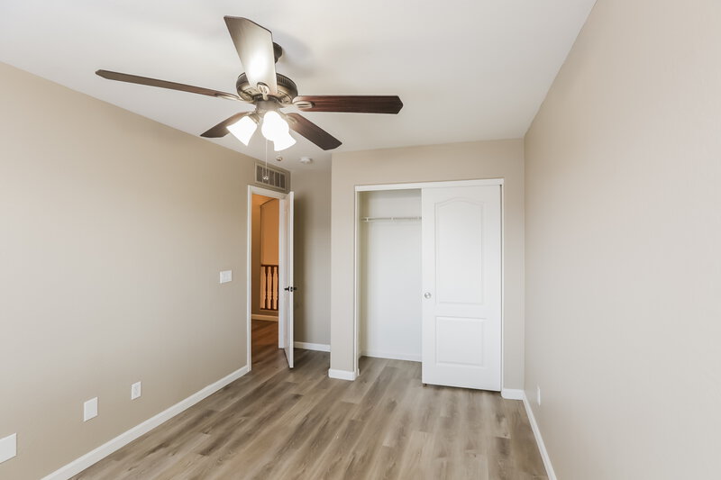 2,155/Mo, 10925 W Taft St Phoenix, AZ 85037 Bedroom View 3