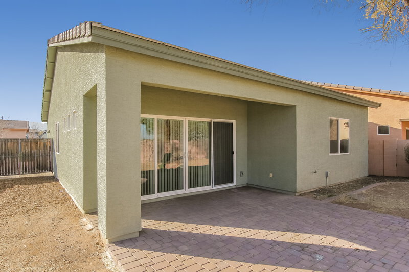 1,945/Mo, 404 W Latona Rd Phoenix, AZ 85041 Rear View