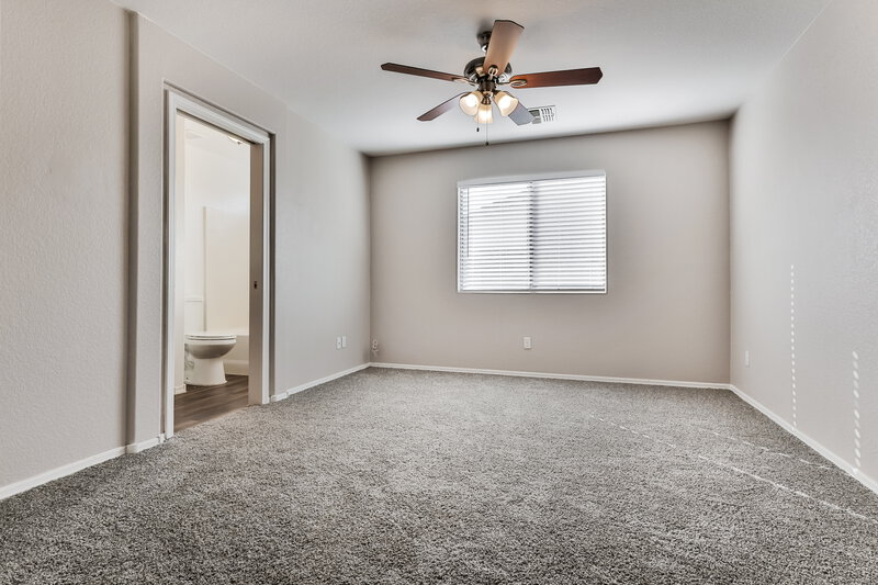 1,675/Mo, 809 E Rossi Court San Tan Valley, AZ 85140 Main Bedroom View