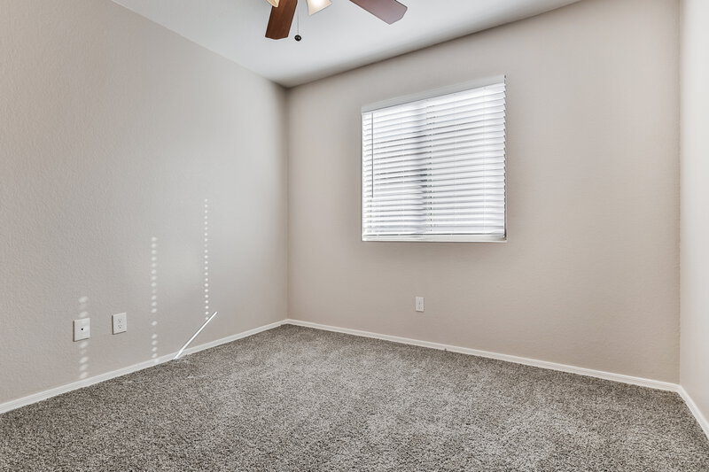 1,675/Mo, 809 E Rossi Court San Tan Valley, AZ 85140 Bedroom View 2