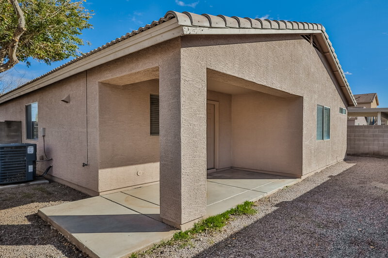 1,675/Mo, 809 E Rossi Court San Tan Valley, AZ 85140 Rear View