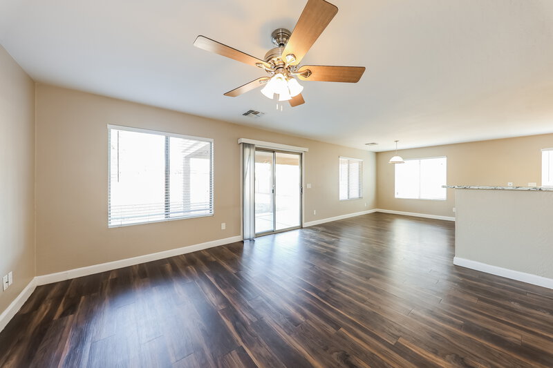 2,070/Mo, 12542 W Lisbon Ln El Mirage, AZ 85335 Living Room View 2