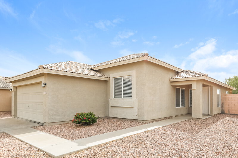 1,920/Mo, 14601 N 154th Ave Surprise, AZ 85379 Front View