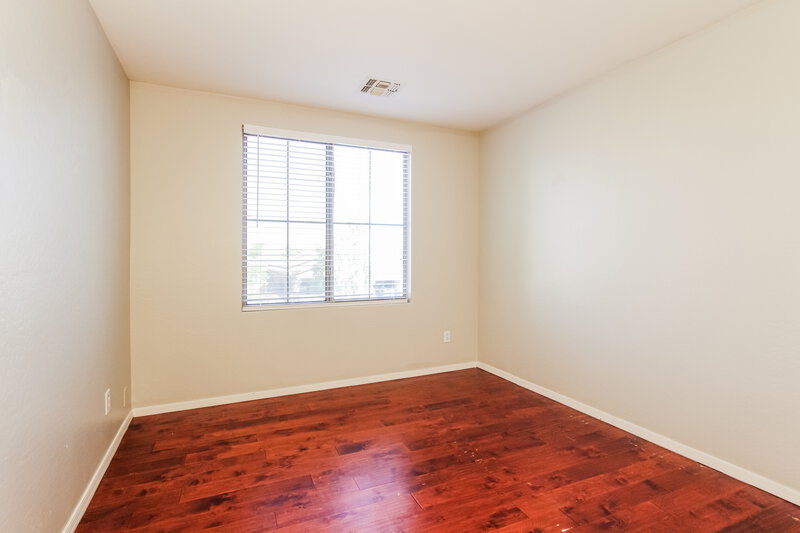 2,350/Mo, 12679 W Flower St Avondale, AZ 85392 Bedroom View