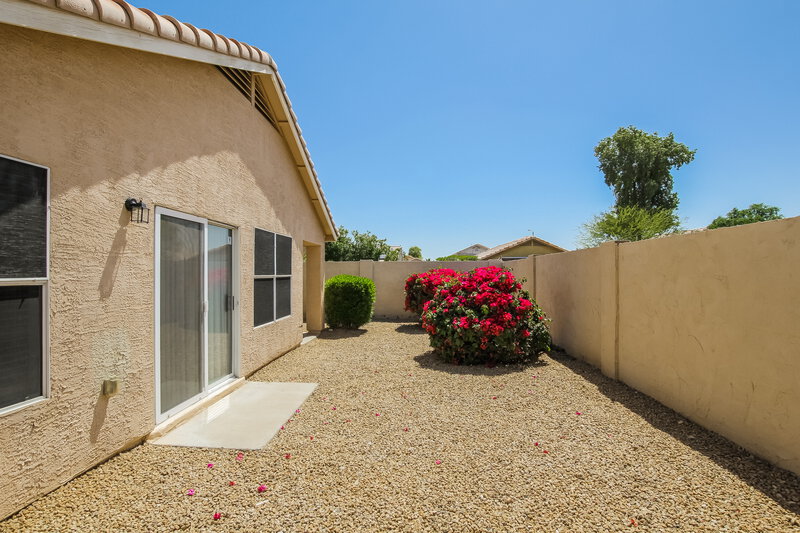 1,685/Mo, 15663 W Ripple Rd Goodyear, AZ 85338 Rear View