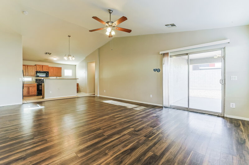 2,620/Mo, 11457 W Rio Vista Ln Avondale, AZ 85323 Living Room View 2