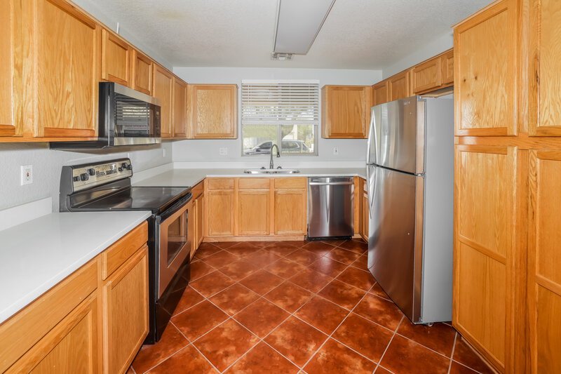 1,865/Mo, 8333 W Watkins St Tolleson, AZ 85353 Kitchen View