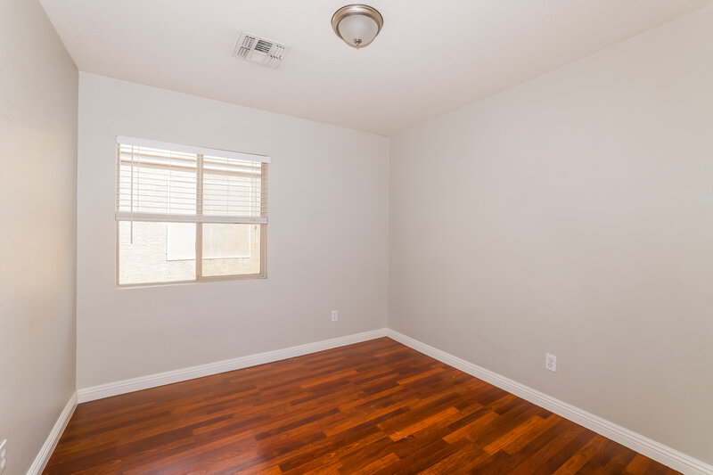 1,865/Mo, 8333 W Watkins St Tolleson, AZ 85353 Bedroom View