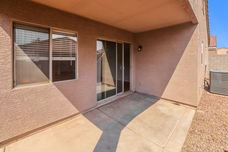 1,865/Mo, 8333 W Watkins St Tolleson, AZ 85353 Rear View