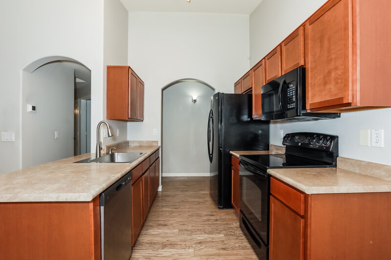 1,960/Mo, 1631 W San Tan Hills San Tan Valley, AZ 85142 Kitchen View