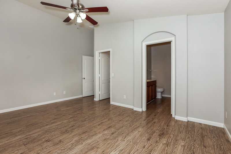 1,960/Mo, 1631 W San Tan Hills San Tan Valley, AZ 85142 Main Bedroom View 2