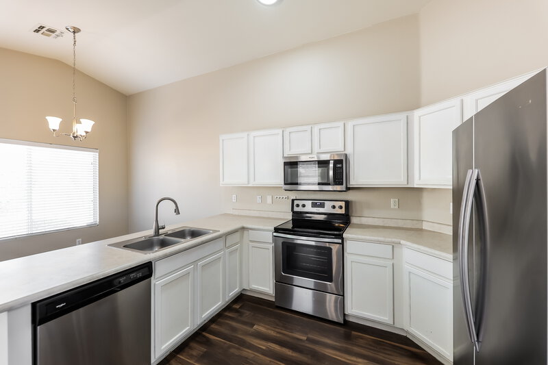 1,955/Mo, 8606 W Las Palmaritas Dr Peoria, AZ 85345 Kitchen View 2