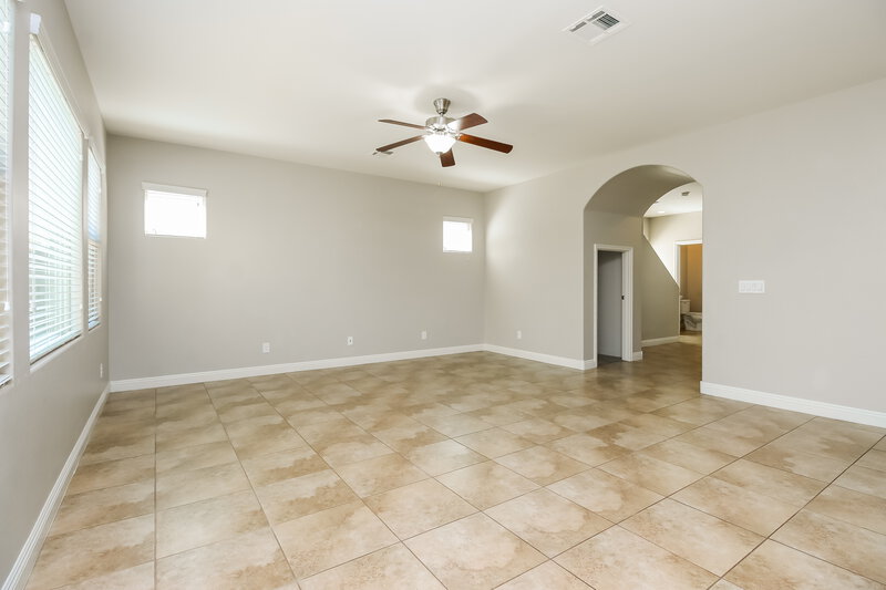 2,390/Mo, 1949 N Arroya Road Mesa, AZ 85205 Living Room View
