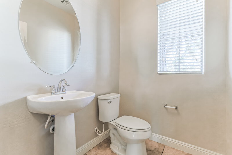 2,570/Mo, 1949 N Arroya Road Mesa, AZ 85205 Bathroom View