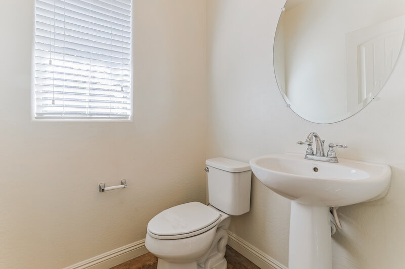 0/Mo, 5534 E Jaeger Street Mesa, AZ 85205 Bathroom View