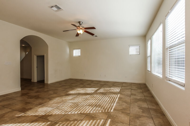 2,210/Mo, 5535 E June Street Mesa, AZ 85205 Dining Room View