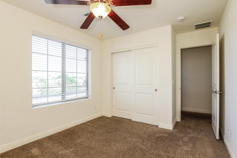 2,210/Mo, 5535 E June Street Mesa, AZ 85205 Bedroom View 3