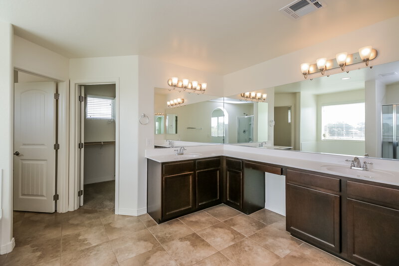 2,365/Mo, 5557 E Jaeger Street Mesa, AZ 85205 Master Bathroom View