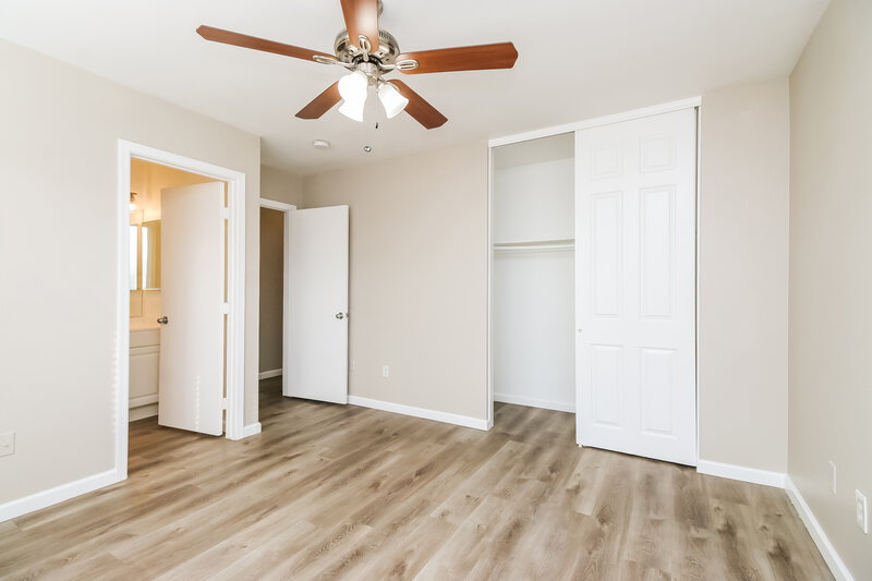 2,095/Mo, 1538 S Danielson Way Chandler, AZ 85286 Main Bedroom View 2