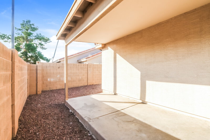 2,095/Mo, 1538 S Danielson Way Chandler, AZ 85286 Rear View