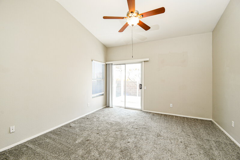2,135/Mo, 6603 E Northridge St Mesa, AZ 85215 Main Bedroom View