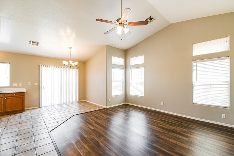 2,125/Mo, 6728 E Riverdale St Mesa, AZ 85215 Living Room View