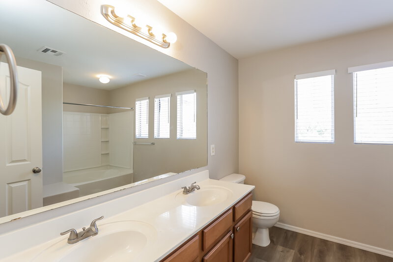 2,025/Mo, 4013 W Park St Phoenix, AZ 85041 Misc View 9