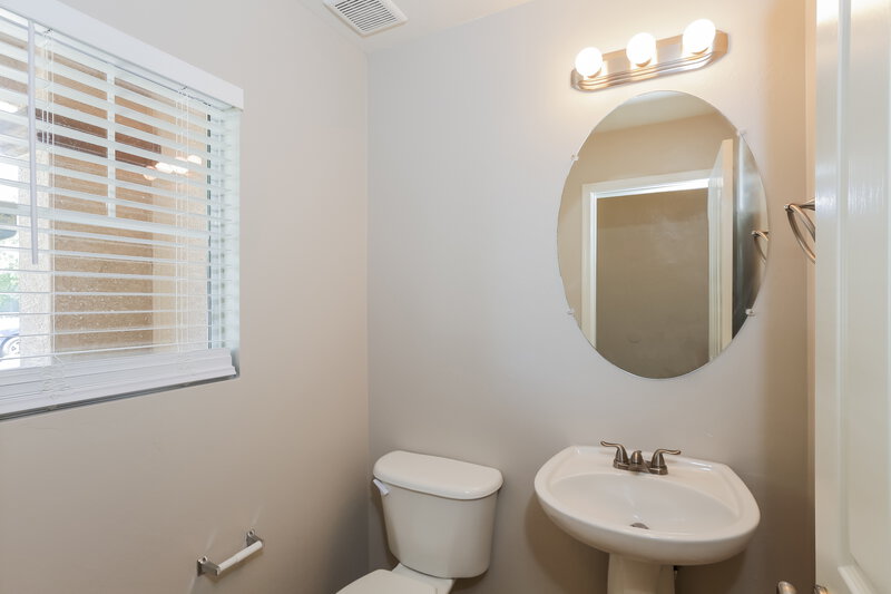 2,025/Mo, 4013 W Park St Phoenix, AZ 85041 Misc View 13