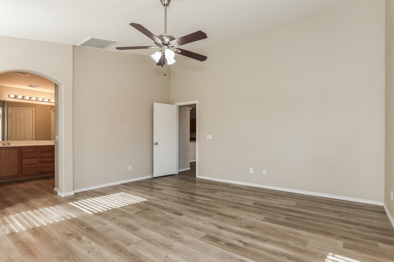 1,795/Mo, 32647 N Cherry Creek Rd San Tan Valley, AZ 85142 Main Bedroom View 2