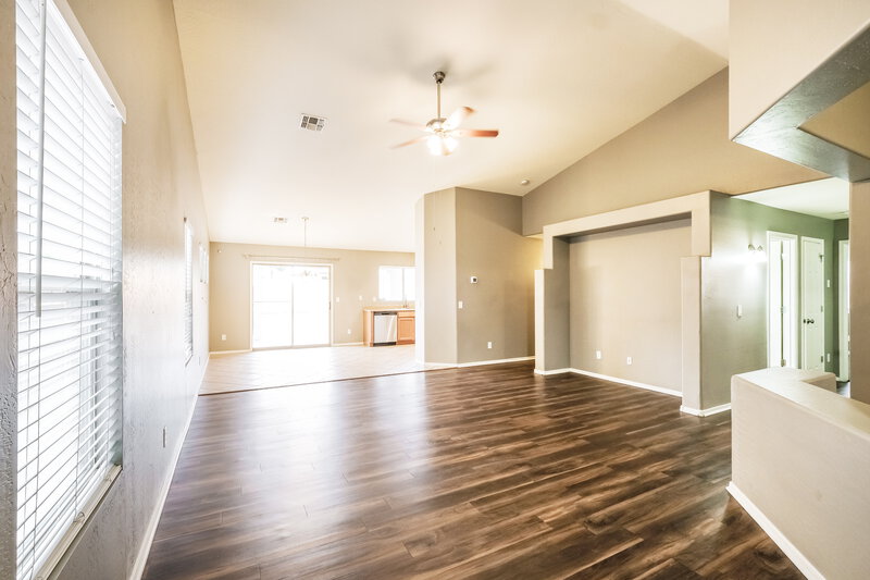 2,095/Mo, 9548 W Miami St Tolleson, AZ 85353 Living Room View
