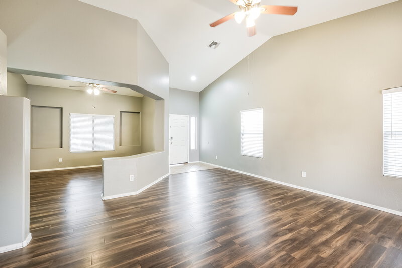 2,095/Mo, 9548 W Miami St Tolleson, AZ 85353 Living Room View 2