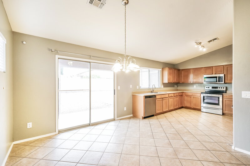 2,095/Mo, 9548 W Miami St Tolleson, AZ 85353 Dining Room View