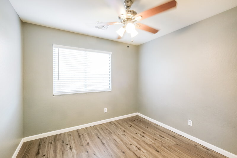 2,095/Mo, 9548 W Miami St Tolleson, AZ 85353 Bedroom View