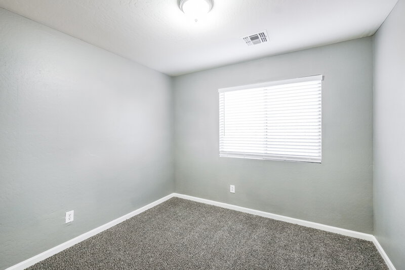 2,095/Mo, 9548 W Miami St Tolleson, AZ 85353 Bedroom View 2
