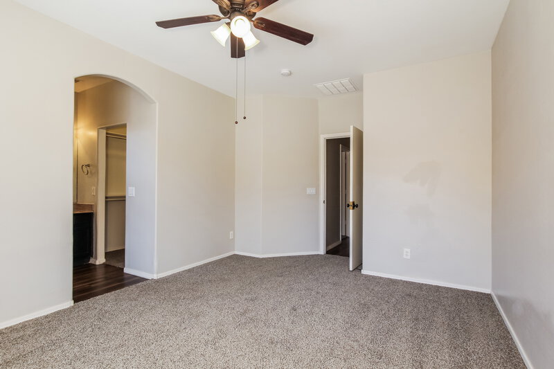 1,915/Mo, 12917 W Aster Dr El Mirage, AZ 85335 Main Bedroom View 2