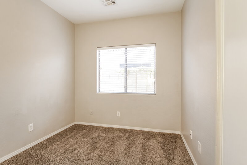 1,705/Mo, 12917 W Aster Dr El Mirage, AZ 85335 Bedroom View
