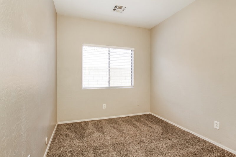 1,705/Mo, 12917 W Aster Dr El Mirage, AZ 85335 Bedroom View 2