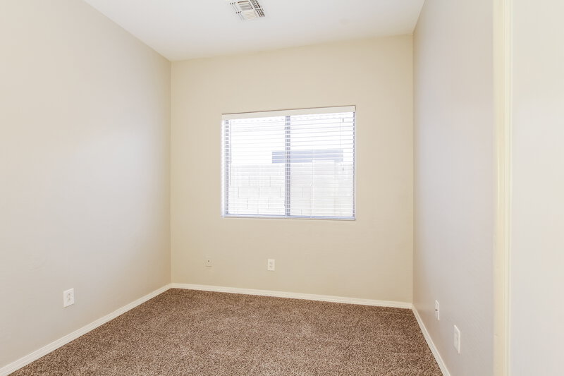 1,915/Mo, 12917 W Aster Dr El Mirage, AZ 85335 Bedroom View 4