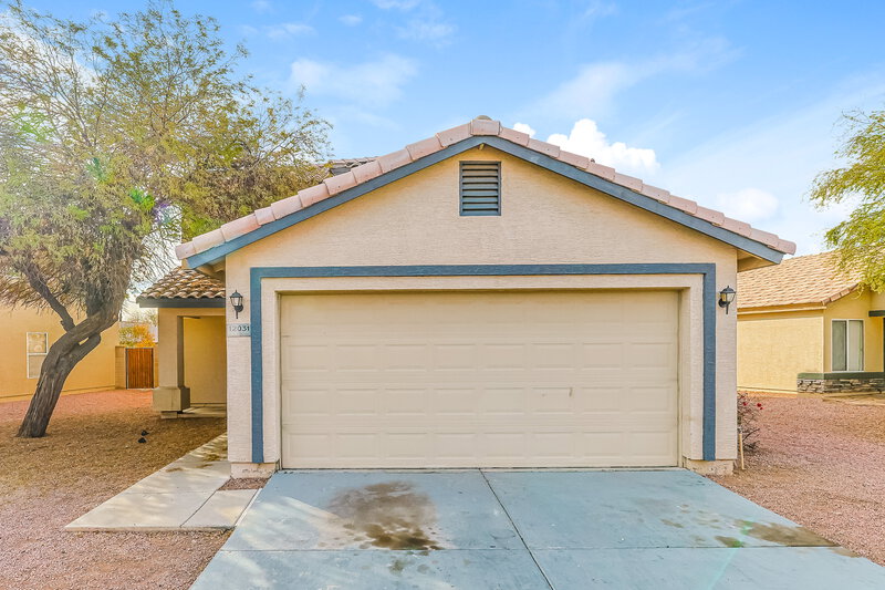 1,925/Mo, 12031 W Dahlia Dr El Mirage, AZ 85335 External View