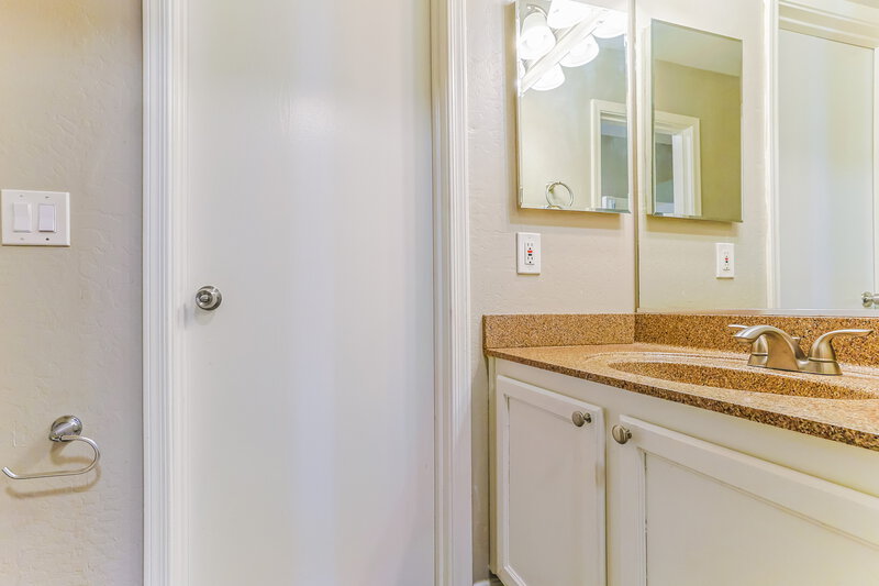 1,925/Mo, 12031 W Dahlia Dr El Mirage, AZ 85335 Main Bathroom View 2