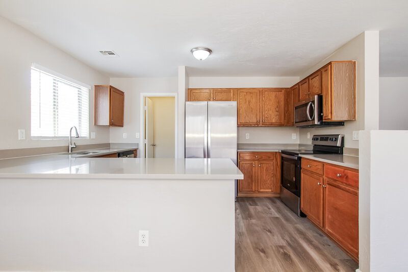 2,335/Mo, 8465 W Riley Rd Tolleson, AZ 85353 Kitchen View
