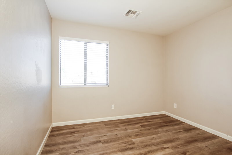 2,335/Mo, 8465 W Riley Rd Tolleson, AZ 85353 Bedroom View 4