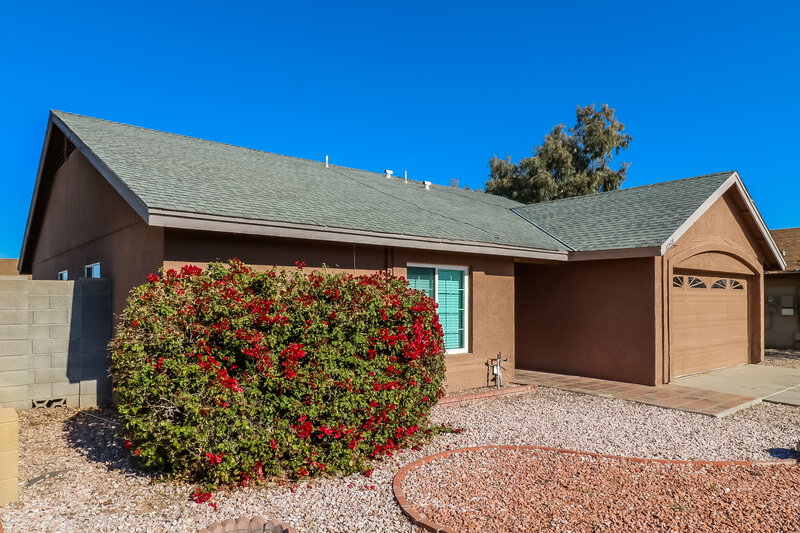 1,835/Mo, 10258 W Pasadena Ave Glendale, AZ 85307 Front View