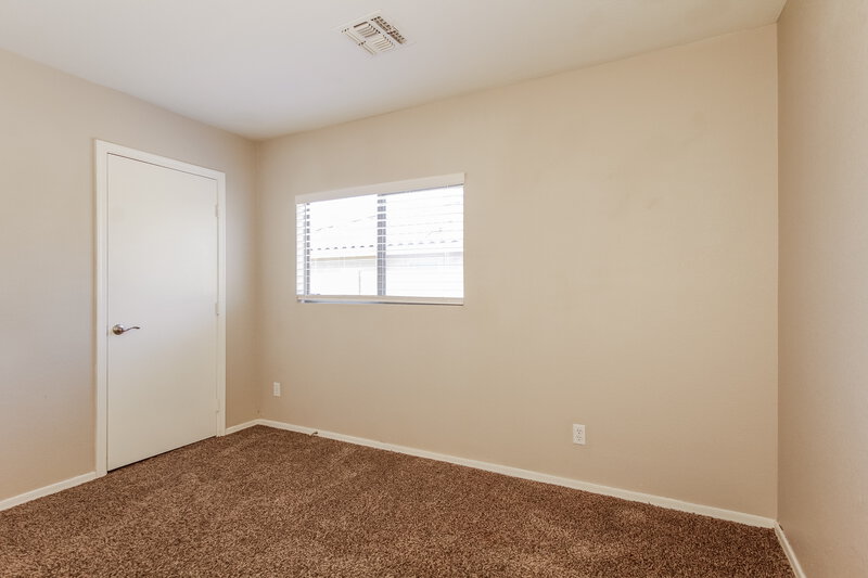 2,100/Mo, 2299 E Peach Tree Dr Chandler, AZ 85249 Bedroom View 3