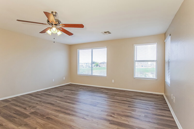 2,095/Mo, 48 S 226th Ln Buckeye, AZ 85326 Living Room View